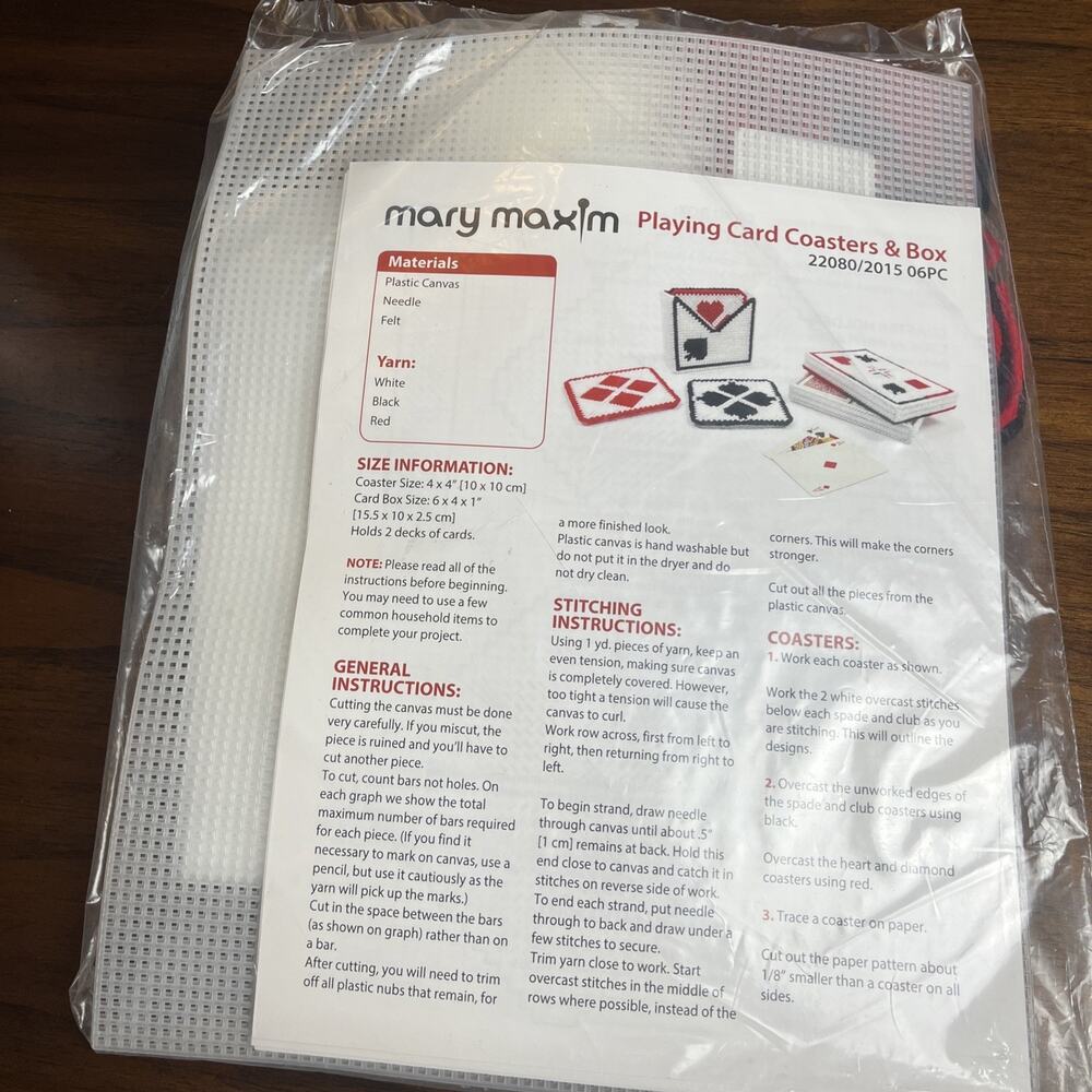 New Mary Maxim Playing Card Coasters & Box Kit Plastic Canvas Needlepoint Yarn